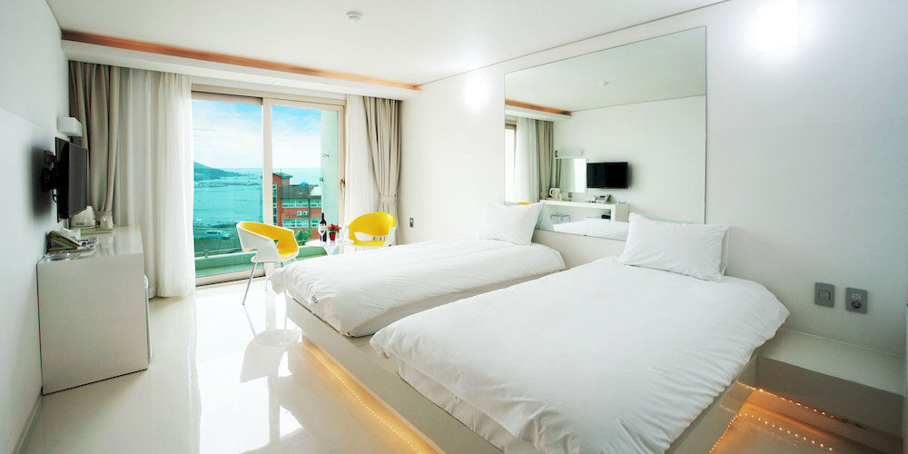 Hotel Ciel Bleu Jeju Extérieur photo