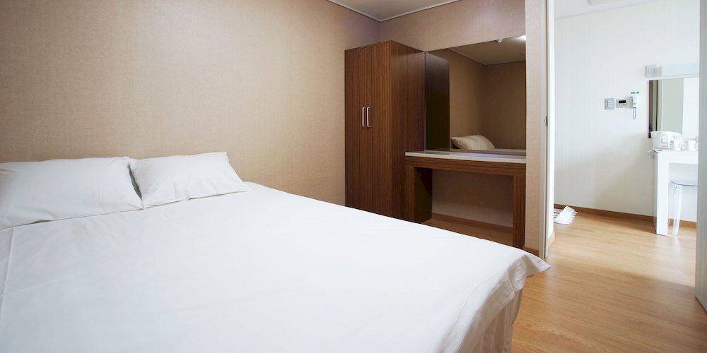 Hotel Ciel Bleu Jeju Extérieur photo