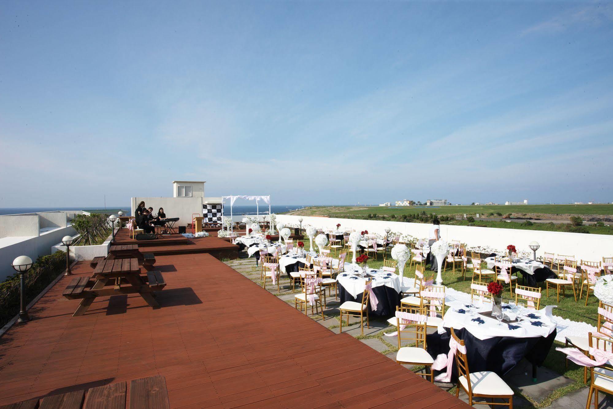 Hotel Ciel Bleu Jeju Extérieur photo