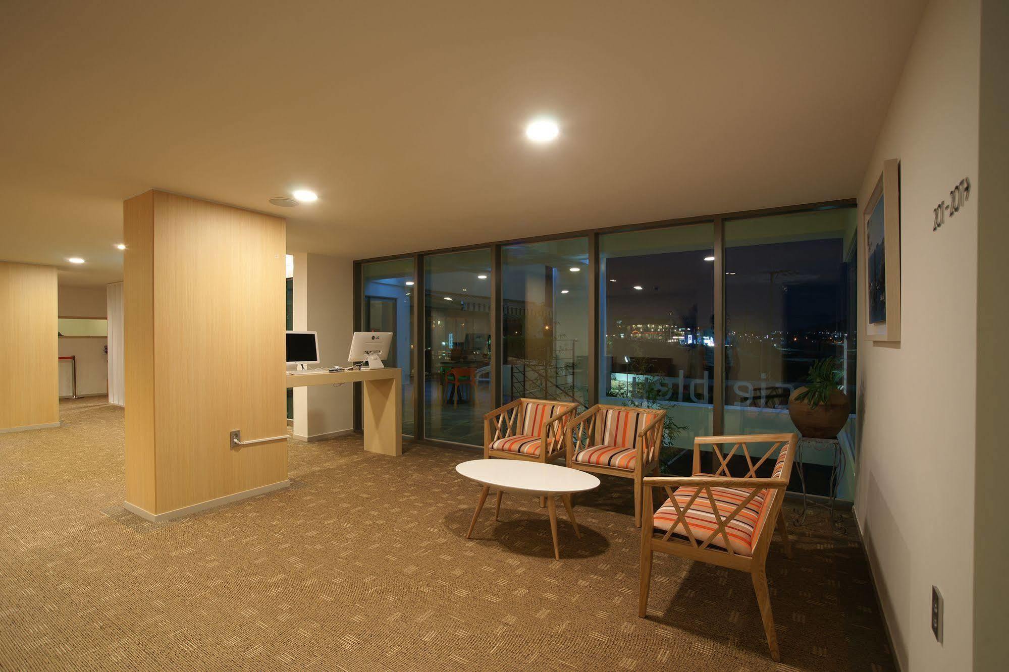 Hotel Ciel Bleu Jeju Extérieur photo