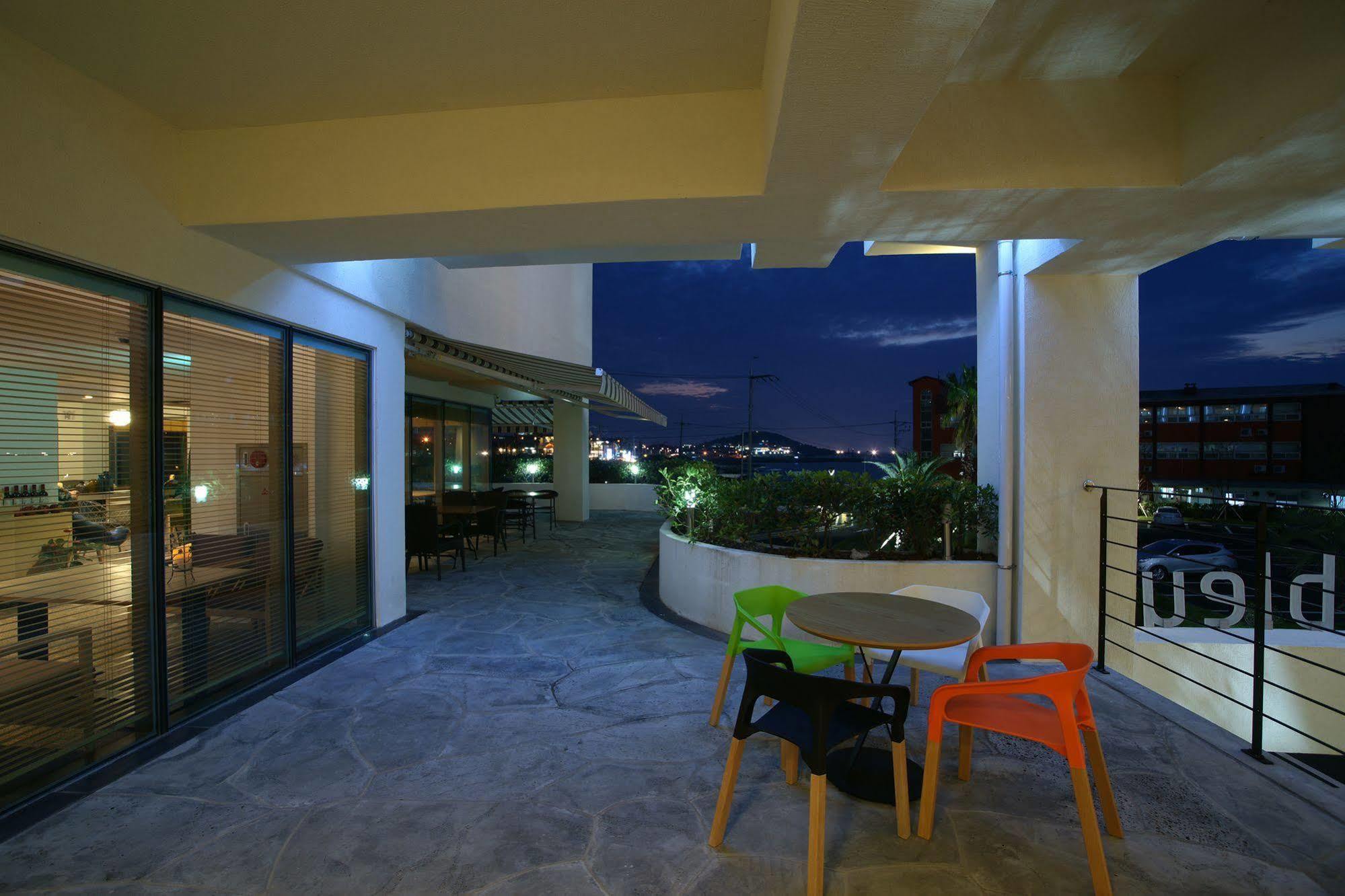 Hotel Ciel Bleu Jeju Extérieur photo