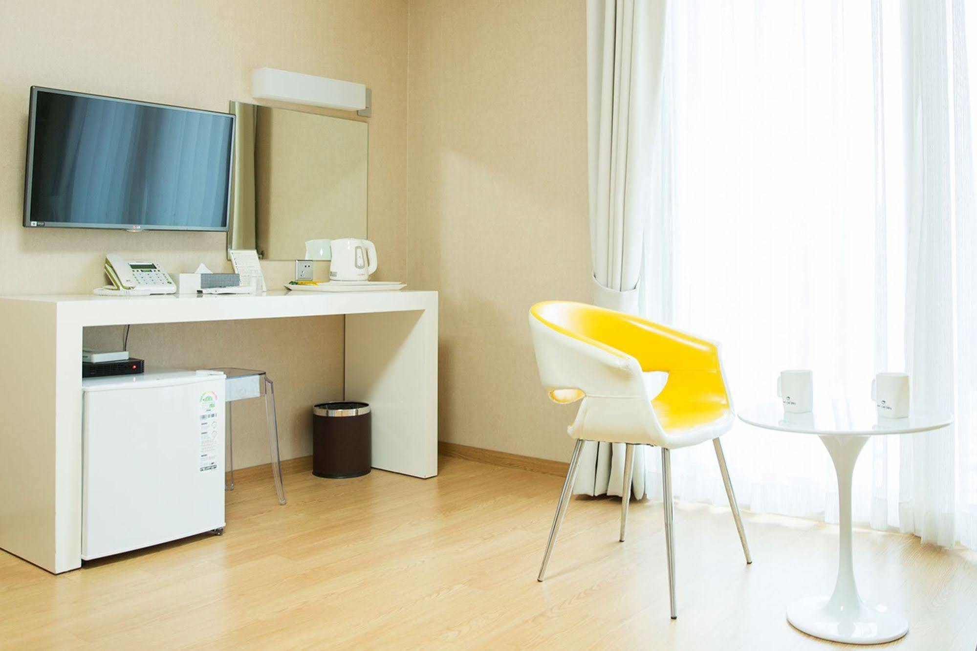 Hotel Ciel Bleu Jeju Extérieur photo